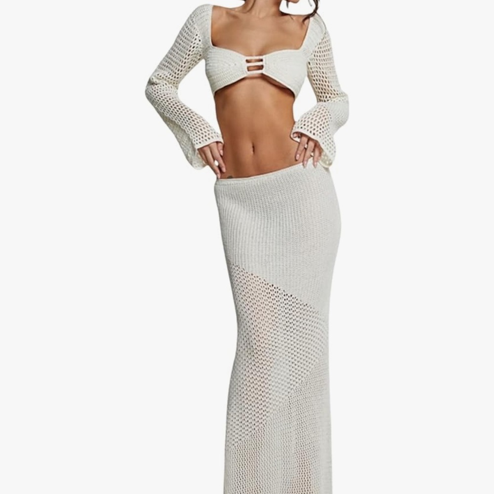 NWT Two piece white set